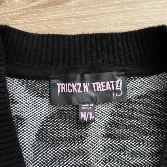 Trickz N' Treatz Haunted Homestead Oversized Cardigan M/L - Picture 2 of 5